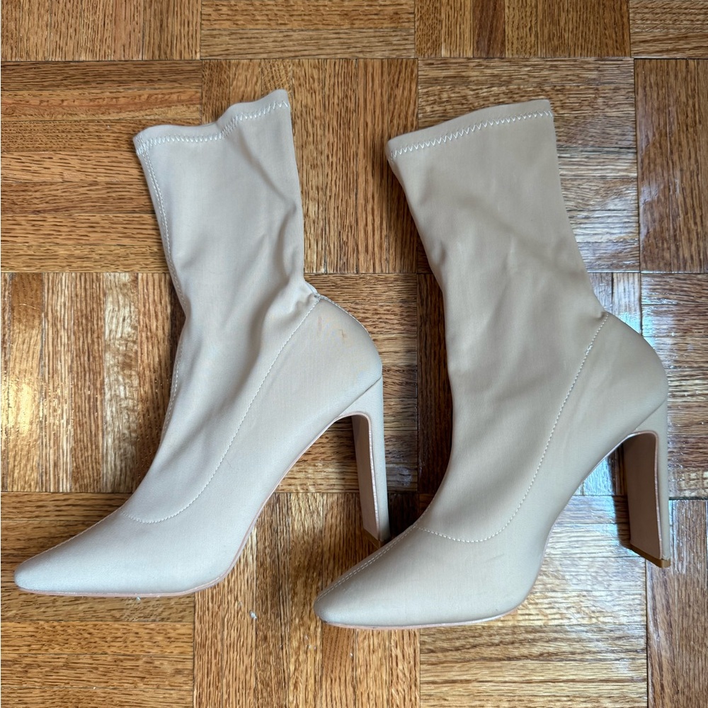 Miss Lola Cream Heeled Boots